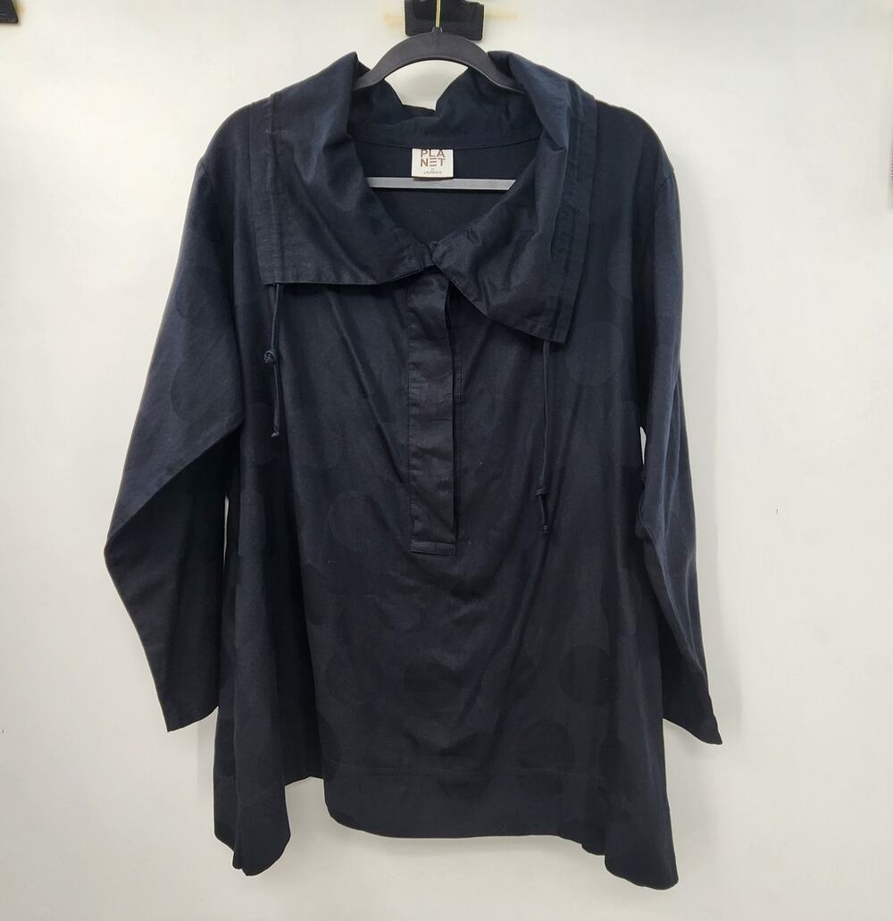 Planet By Lauren G Black Pop Over Tunic Top One Size 100% Cotton Circles Design